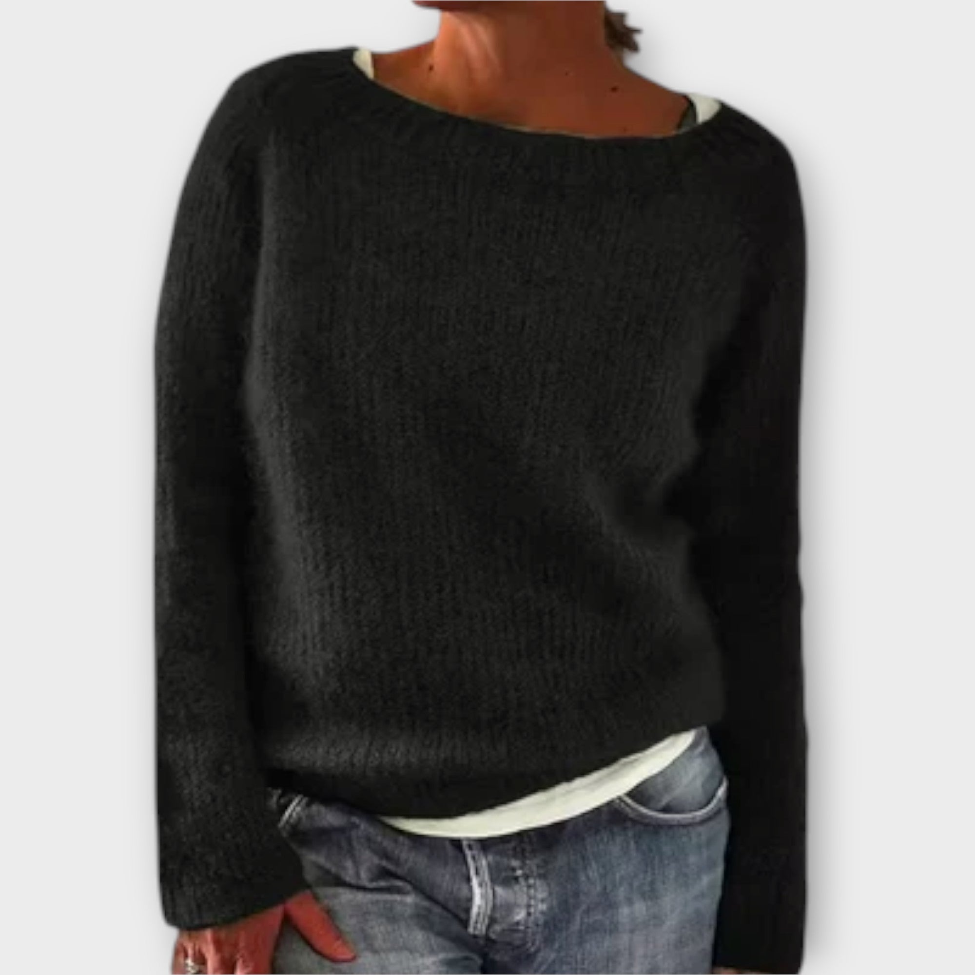 Regine – Sweter z Gładkiej Dzianiny