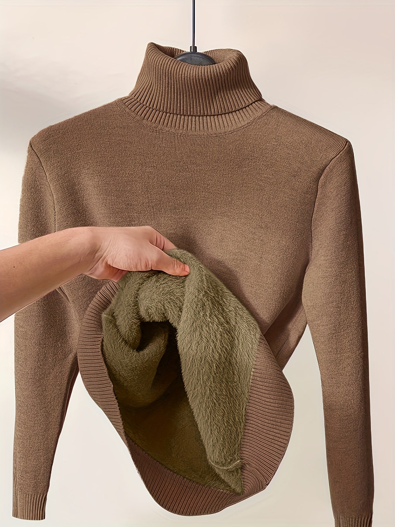 Zoe - Sweter z Wysokim Kołnierzem