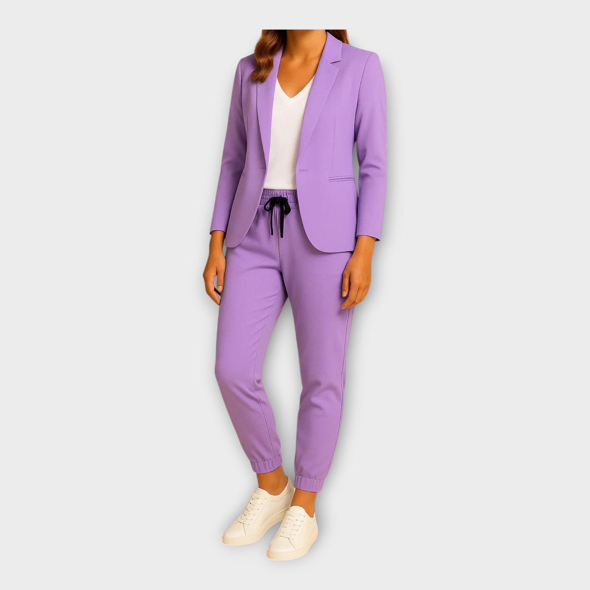 Nikol - Damski kostium z marynarką i spodniami jogger
